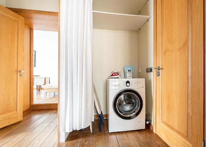 Luxury Square View #18 Apartamento *