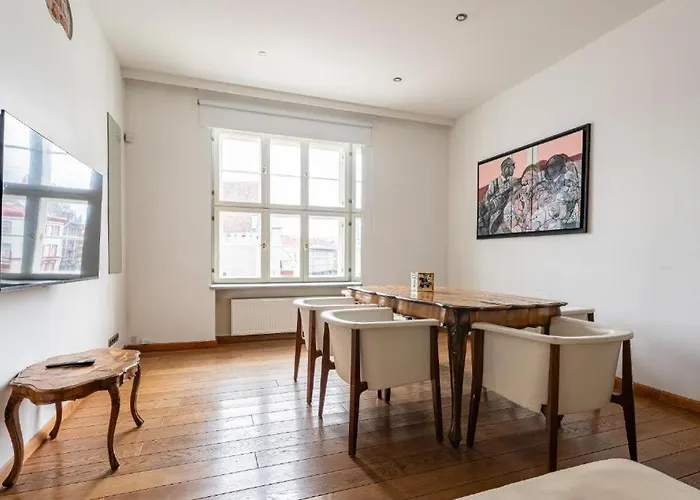 Luxury Square View #18 * Reval